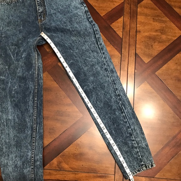 Vestiti Amancio Sportivi High Waisted Acid Wash Jeans with ankle Zip - Picture 10 of 12